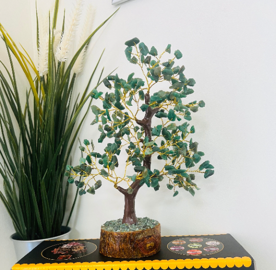 Green Jade crystal tree 300 crystals